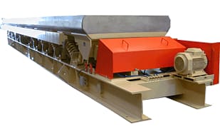 Carrier vibrating conveyor Carrier vibrating conveyor